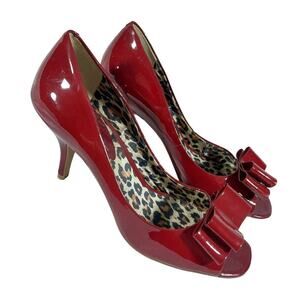JESSICA SIMPSON! RICH RUBY RED PATENT LEATHER BOW FRONT PUMPS, HEELS! SZ 8B